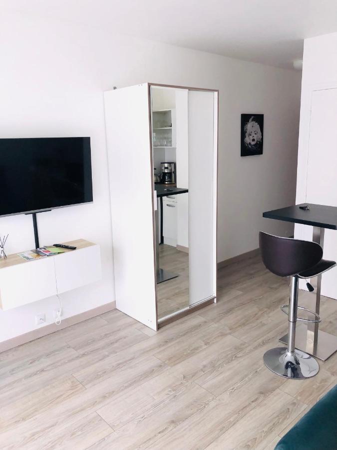 Studio En Residence, Proche De La Mer Avec Parking Gratuit Et 5G Home Вилер-сюр-Мер Екстериор снимка