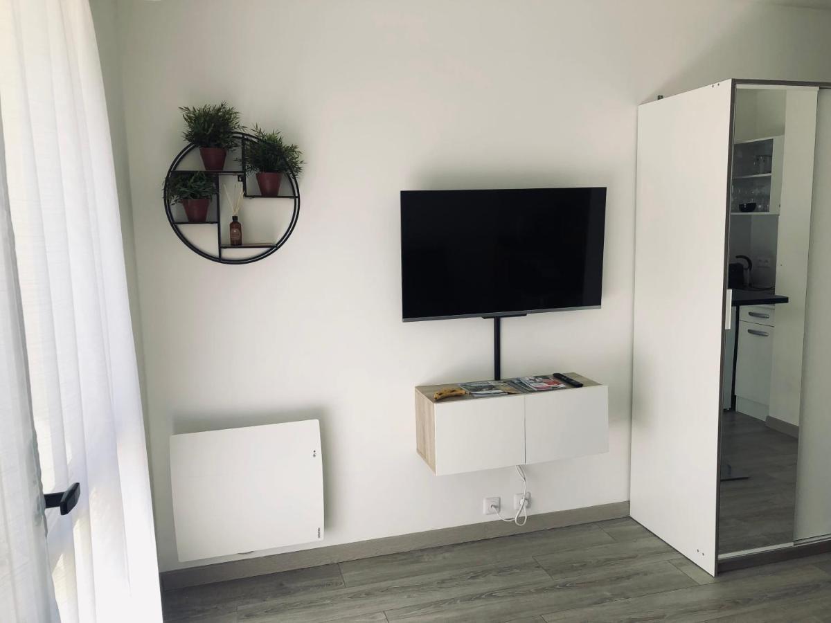Studio En Residence, Proche De La Mer Avec Parking Gratuit Et 5G Home Вилер-сюр-Мер Екстериор снимка